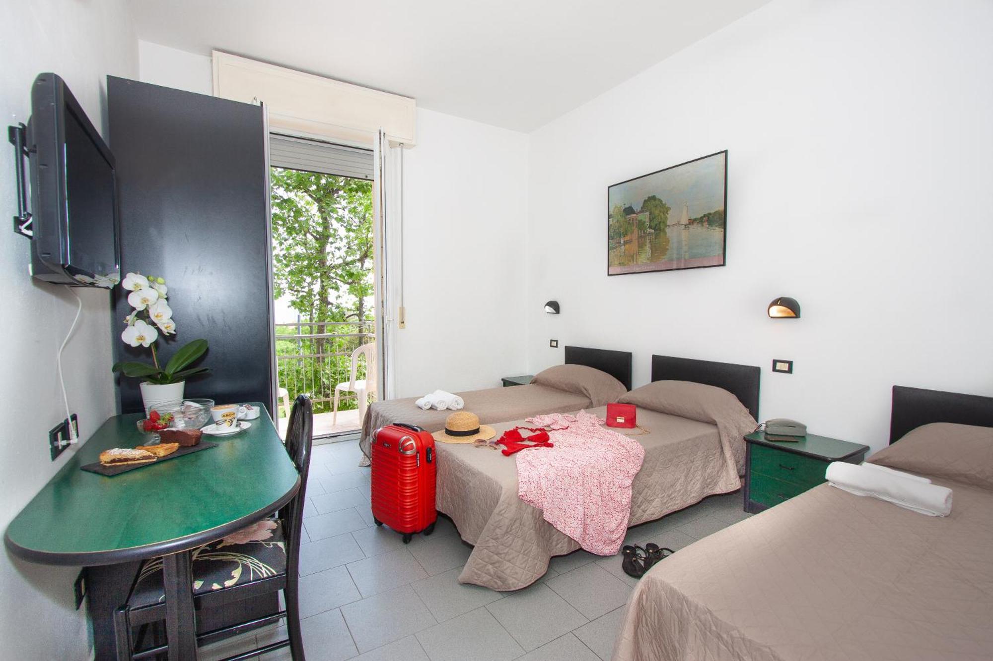 Hotel La Torretta Bramante Rimini Buitenkant foto