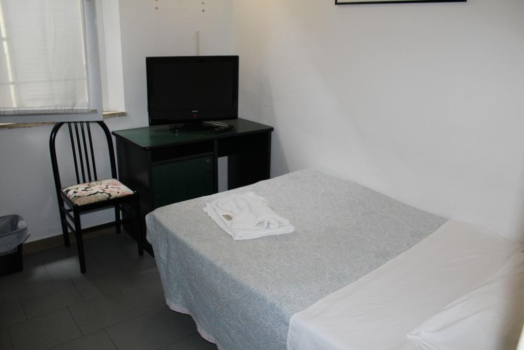 Hotel La Torretta Bramante Rimini Kamer foto